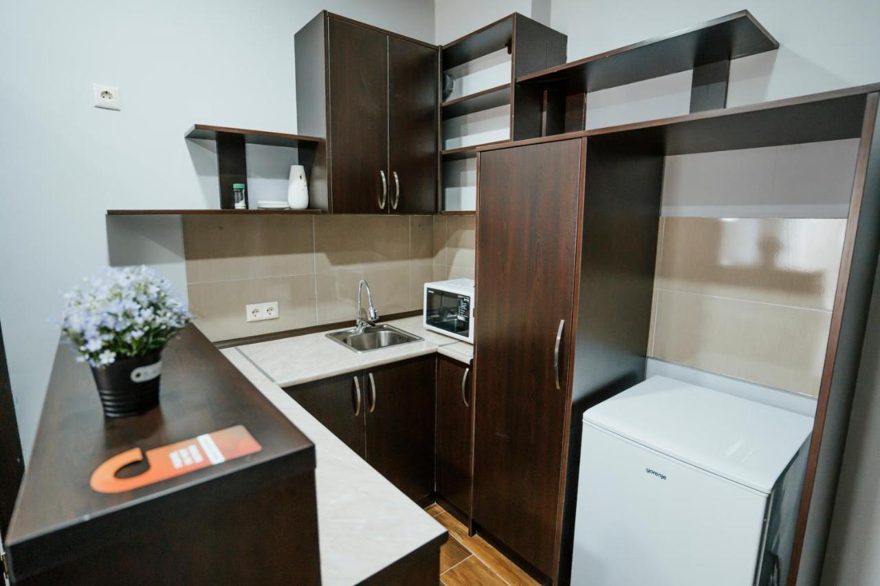 West Apart Hotel Batumi Bagian luar foto