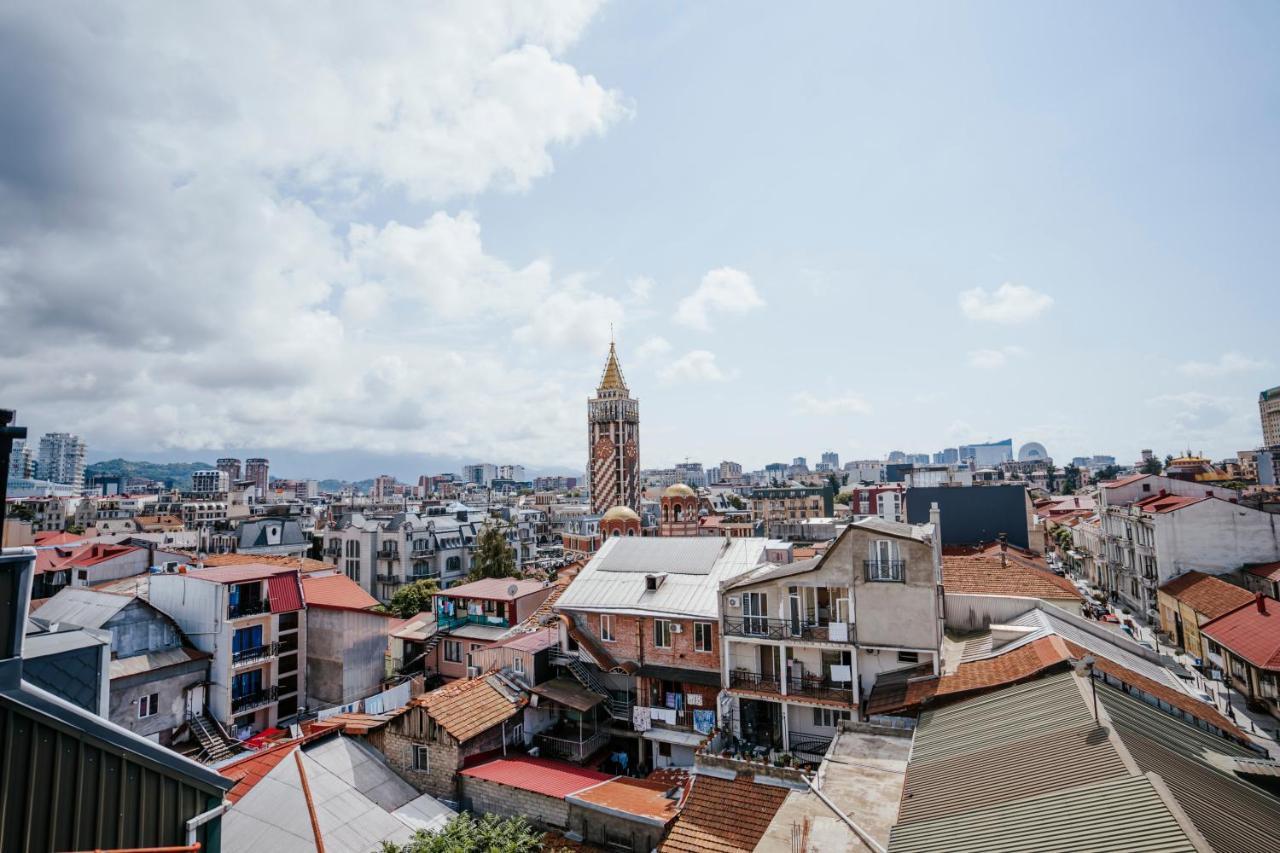 West Apart Hotel Batumi Bagian luar foto